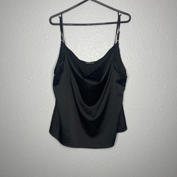 Shein Curve Black tank top spaghetti strap - Picture 1 of 8
